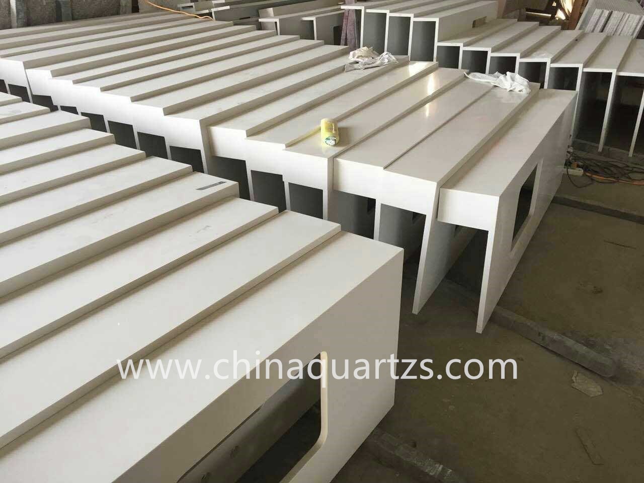 White quartz countertops